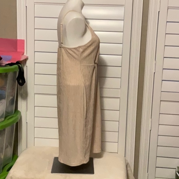 SHEIN Tan Gold Spaghetti Strap Slip Midi Dress - Picture 2 of 9